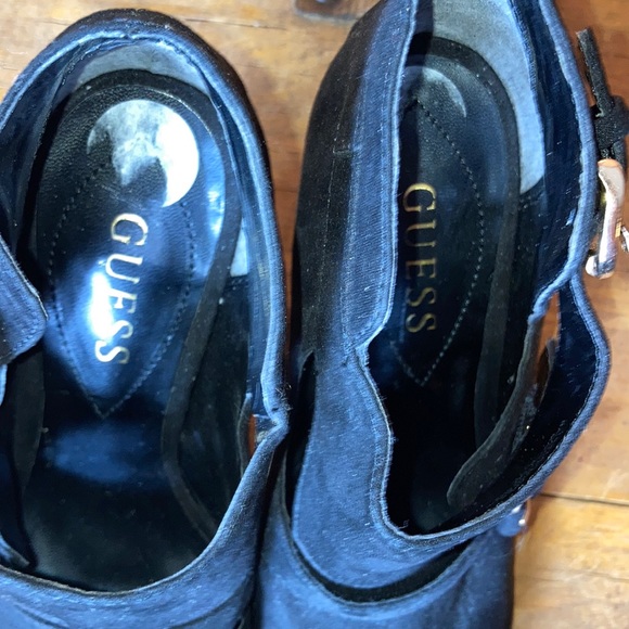 Guess Heels - Picture 6 of 8